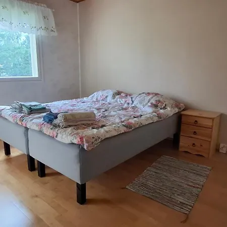 Haerkoeniemen Moekki 木屋 *